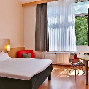 Hotel Ibis Sued ***